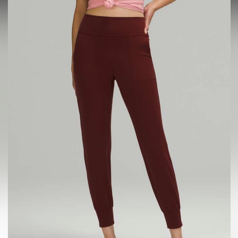 Lululemon Align Jogger 28"